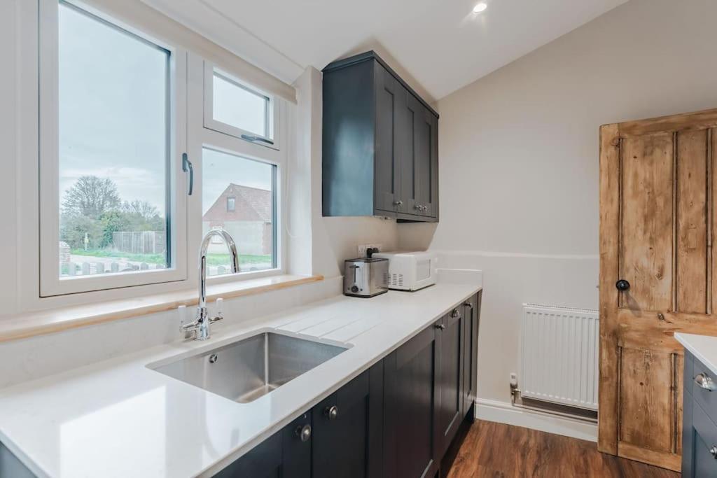 3 Mill Street - Norfolk Cottage Agency ホルト エクステリア 写真